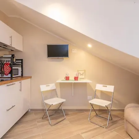 Attico-mansarda In Centro Piu Parcheggio Gratuito Apartment Turin